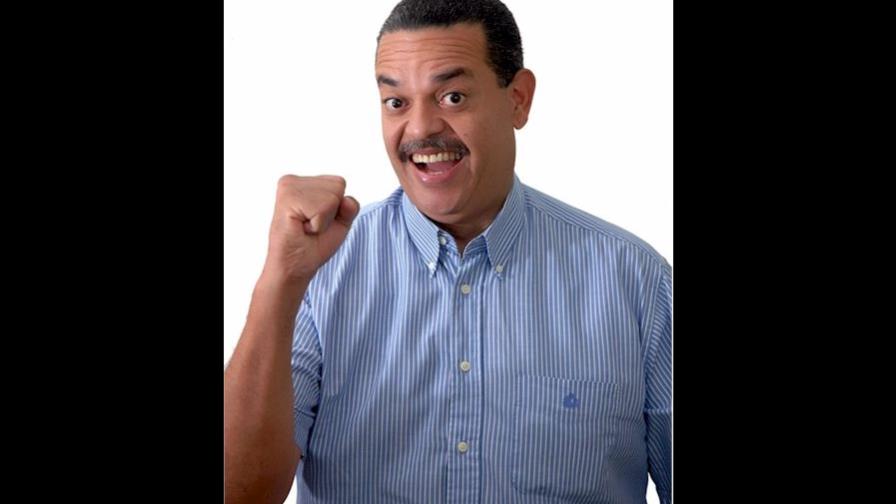 Dios me ha hecho reír en el Coliseo Carlos Teo Cruz