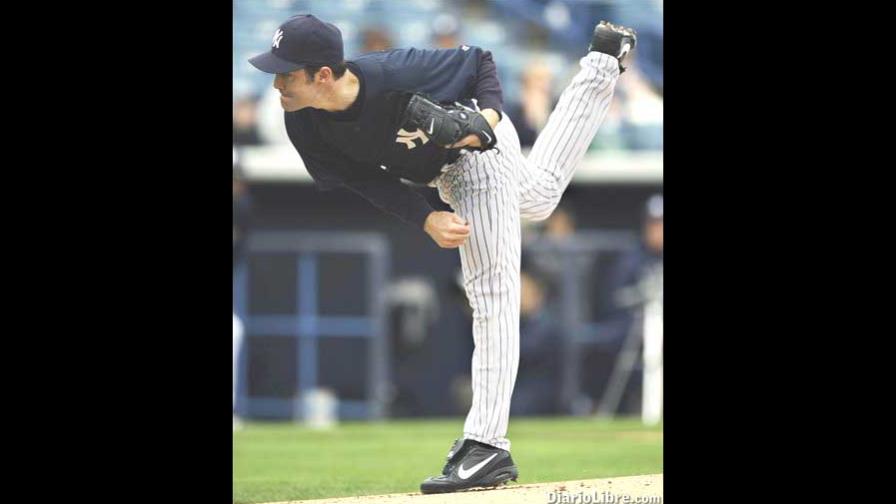 Mike Mussina espera tener una buena campaña con los Yanquis