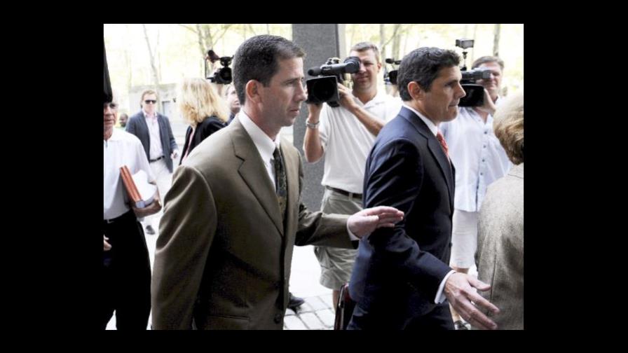 Sentencian ex árbitro de la NBA a 15 meses de prisión por apuesta