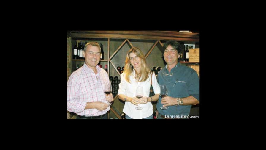 Álvarez & Sánchez brinda con su nuevo vino Cune