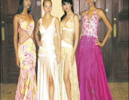 Un espectáculo de moda con visitas internacionales