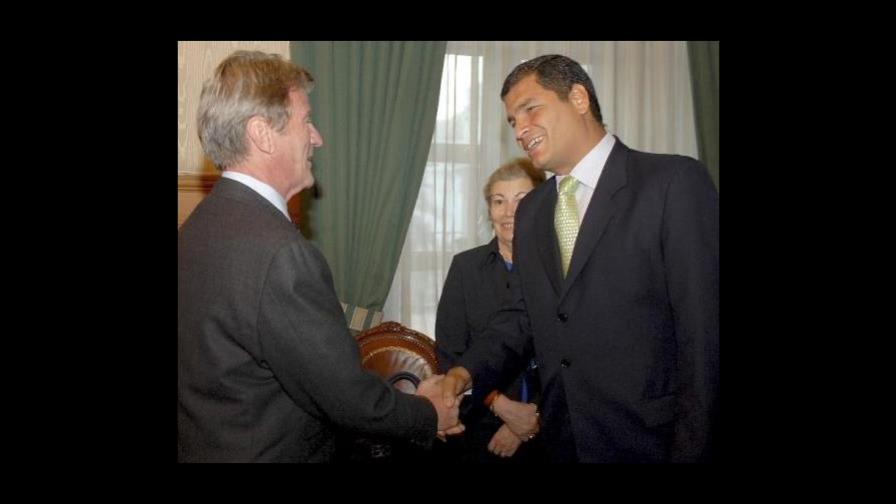 Ecuador y Francia por acuerdo humanitario que libere rehenes de las FARC