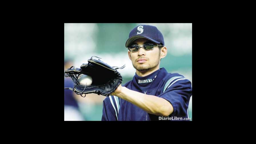 Ichiro Suzuki acumula tres mil hits en dos ligas distintas