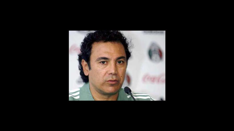 Hugo Sánchez fue despedido como entrenador del equipo de fútbol mexicano