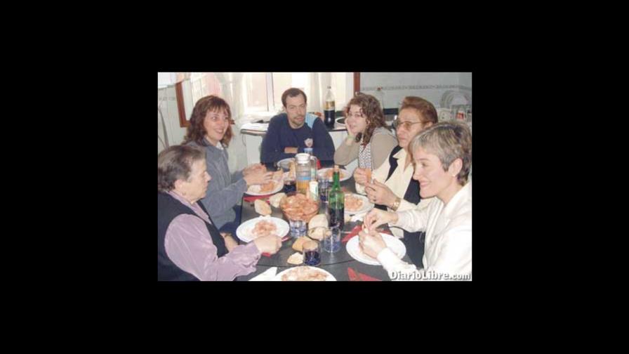 Cenando en casa... a mucha honra