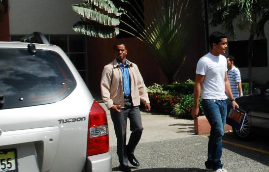 Hijo de Leonel Fernández inicia estudios de Derecho en la PUCMM