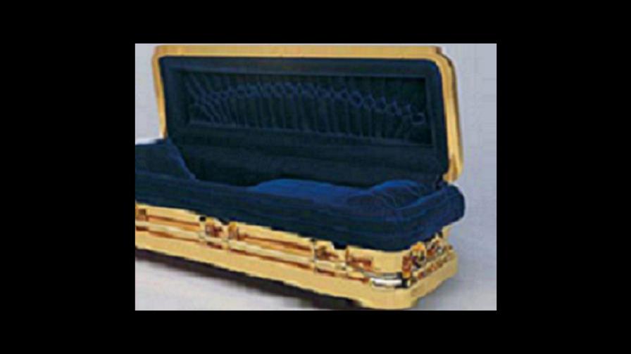 Féretro de Michael Jackson es bañado en oro