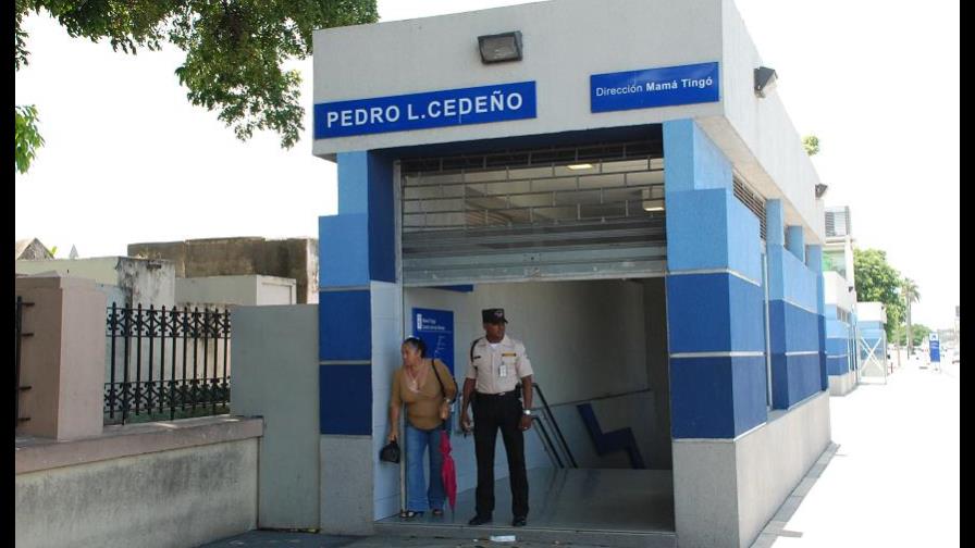 Olor a gas en estación del metro alarma miembros de seguridad