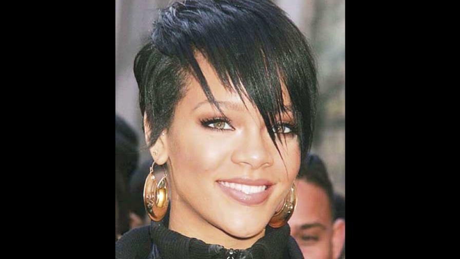 Rihanna, avergonzada de volver con Brown tras paliza