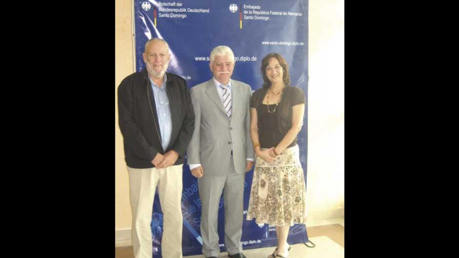 Carina y Freddy van a jornada en Alemania