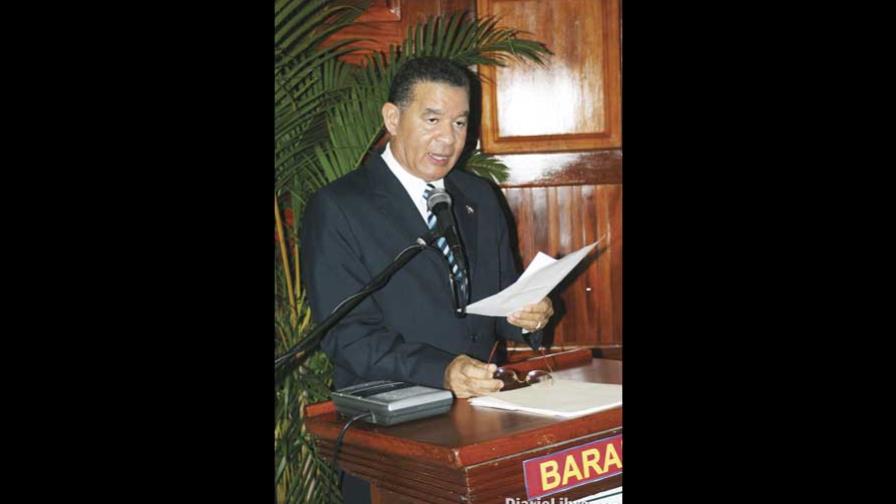 Someten a dos por falsificación firmas