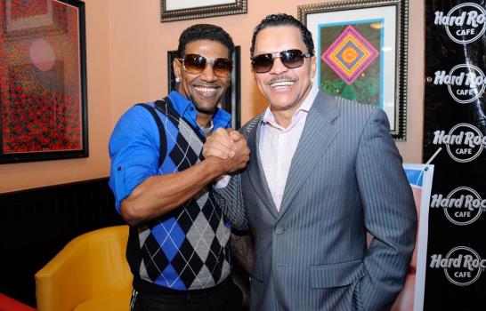 Omega y Los Rosario este lunes en Hard Rock Café