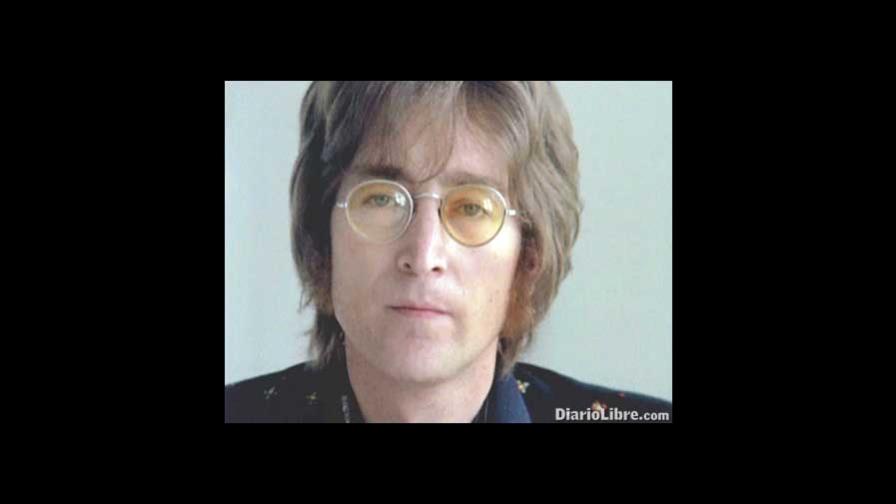 Hallan título devuelto a reina por Lennon