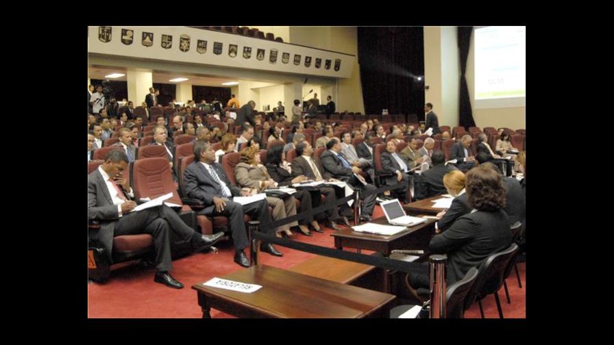 Asamblea Nacional inicia debate sobre la nacionalidad