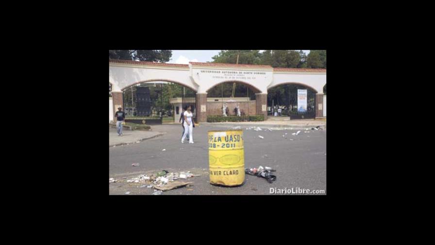 Estudiantes protestan en la UASD en apoyo al CURNE