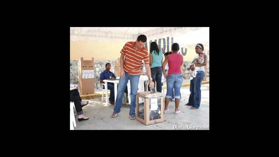 La JCE trabaja con tiempo justo preparativos elecciones de 2010 La JCE trabaja con tiempo justo preparativos elecciones de 2010