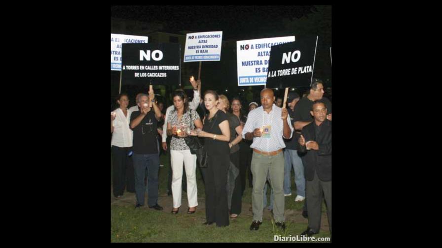Vigilia contra fallos favorecen Torre Plata
