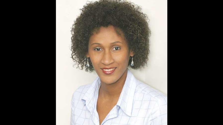 Tania Molina gana beca Jack F. Ealy de periodismo científico