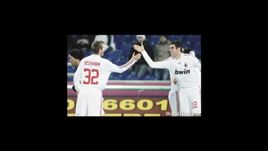 Doble de Pato salvó al Milan de Beckham Doble de Pato salvó al Milan de Beckham