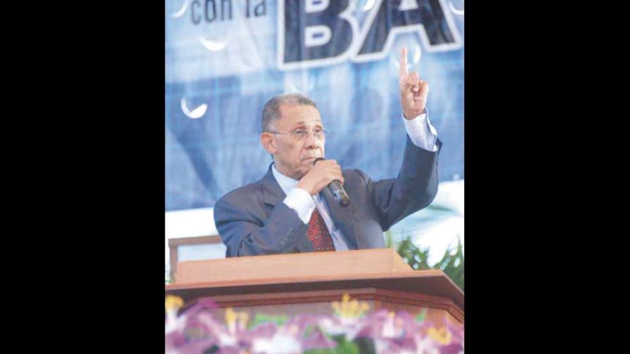 Hombre y mujer del año 2008 - Ezequiel Molina, Pastor Hombre y mujer del año 2008 - Ezequiel Molina, Pastor