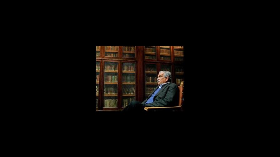 Derek Walcott renuncia a Oxford por una campaña difamatoria