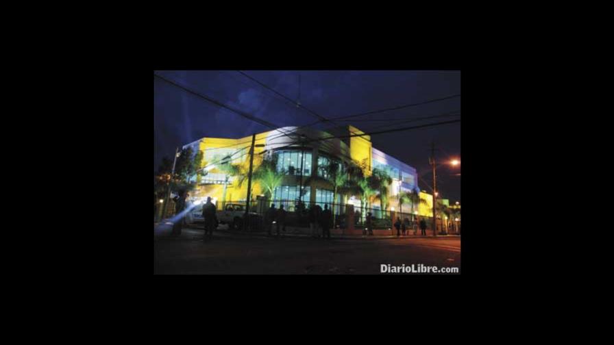LF inaugura Centro Cultural Mauricio Báez