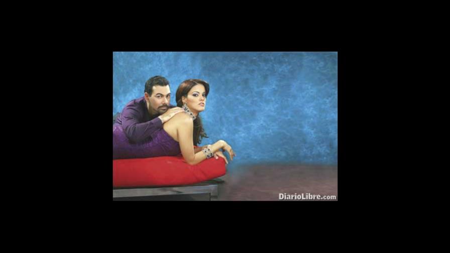 Robmariel y José Roberto, a escena