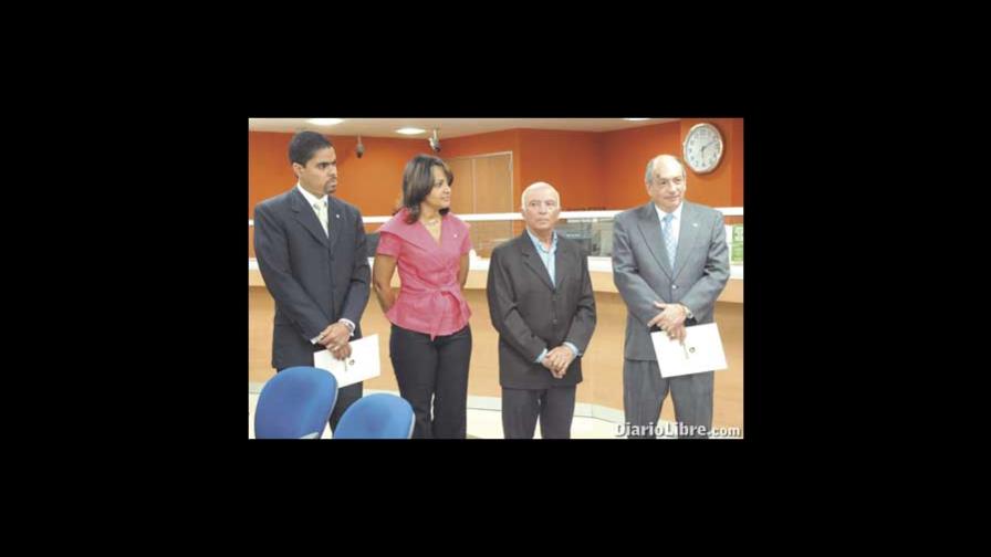 Nuevo BHD en Hipermercado Olé de la Nicolás de Ovando