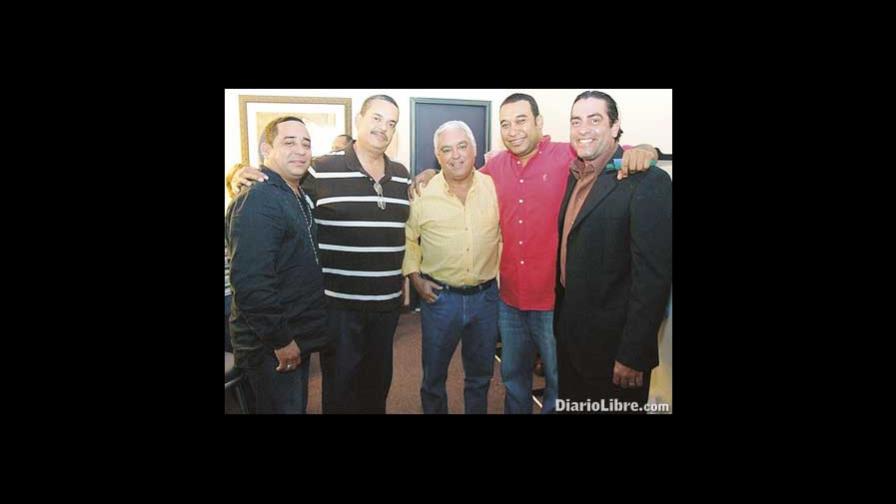 Sergio Vargas y Peña Suazo en aniversario de Los Rodríguez