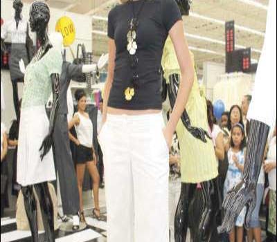 Jumbo presenta colección de Jenny Polanco