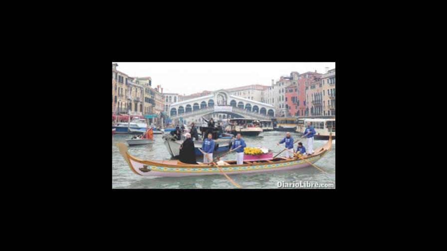 FUNERAL EN VENECIA