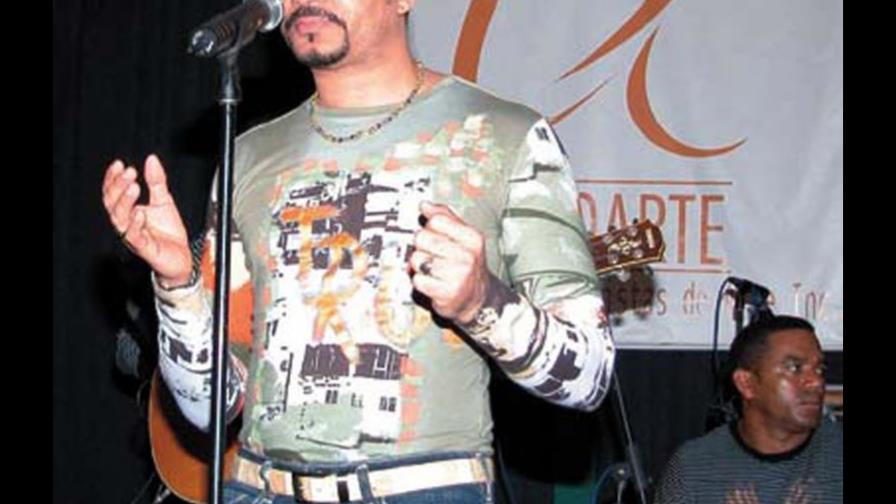 El Casandra enfrenta a Frank Reyes y Anthony Santos