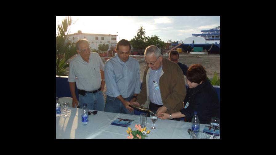 Cocco advierte ropa usada importada podría estar contaminada