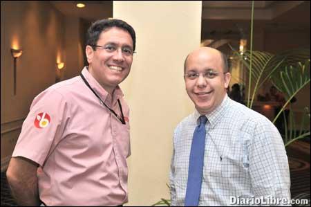 Almacenes León ofrece seminario para la salud