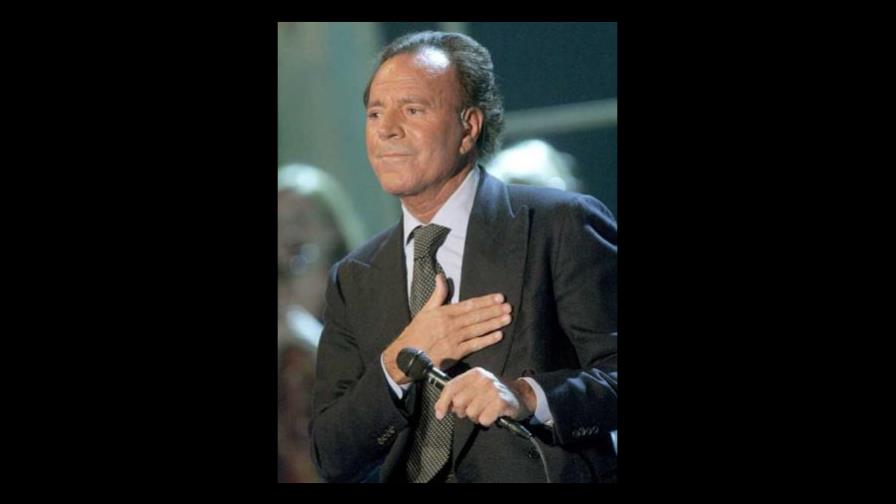 Julio Iglesias recibirá El Escudo Heráldico de la ciudad de Santo Domingo