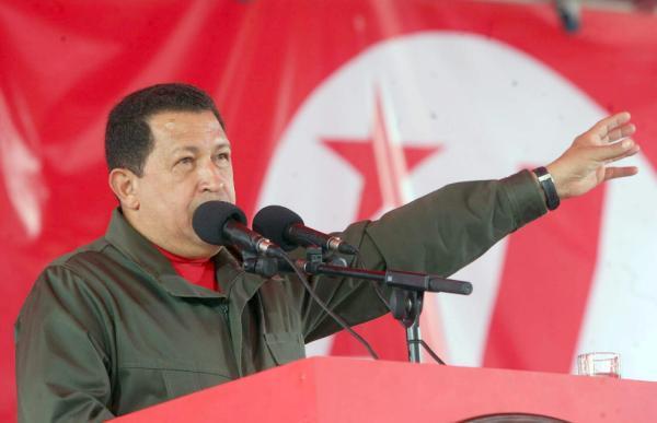 Chávez denuncia aviones espías no tripulados y ordena derribarlos