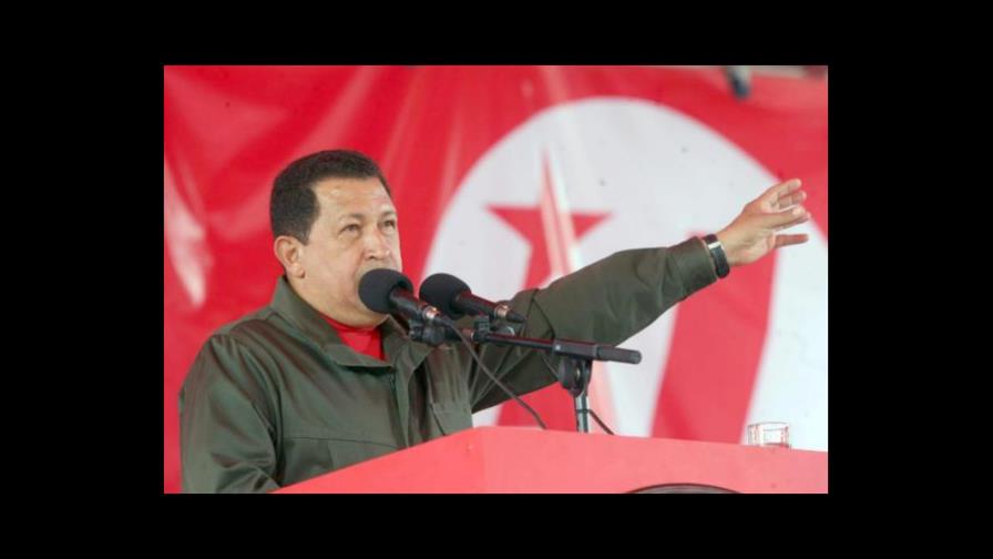 Chávez denuncia aviones espías no tripulados y ordena derribarlos