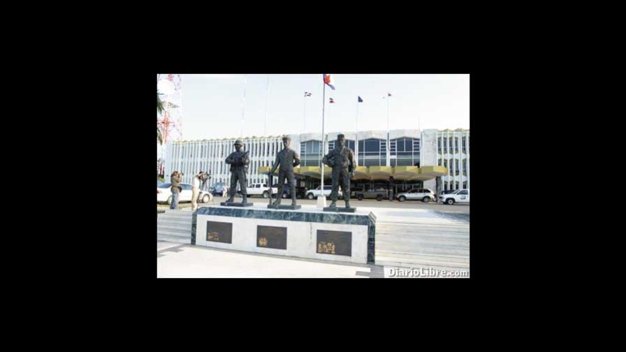 Leonel designa un nuevo subsecretario de las FF.AA.