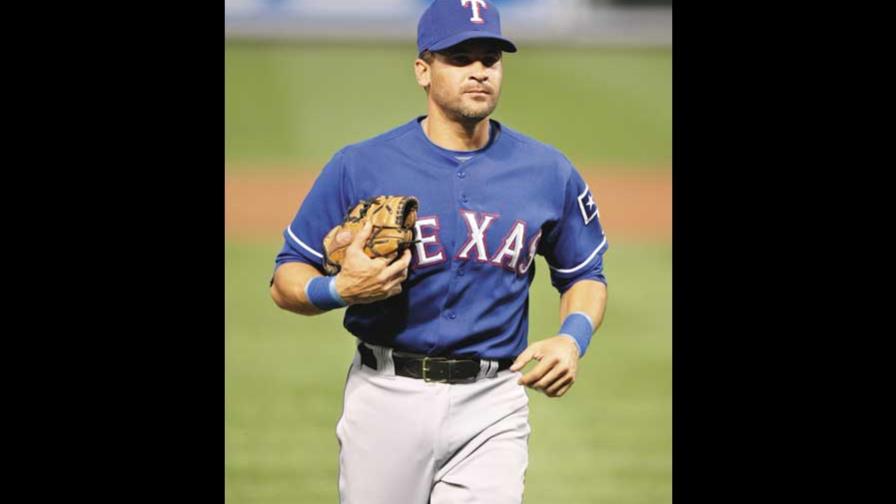 Vizquel, a punto de firmar contrato GL