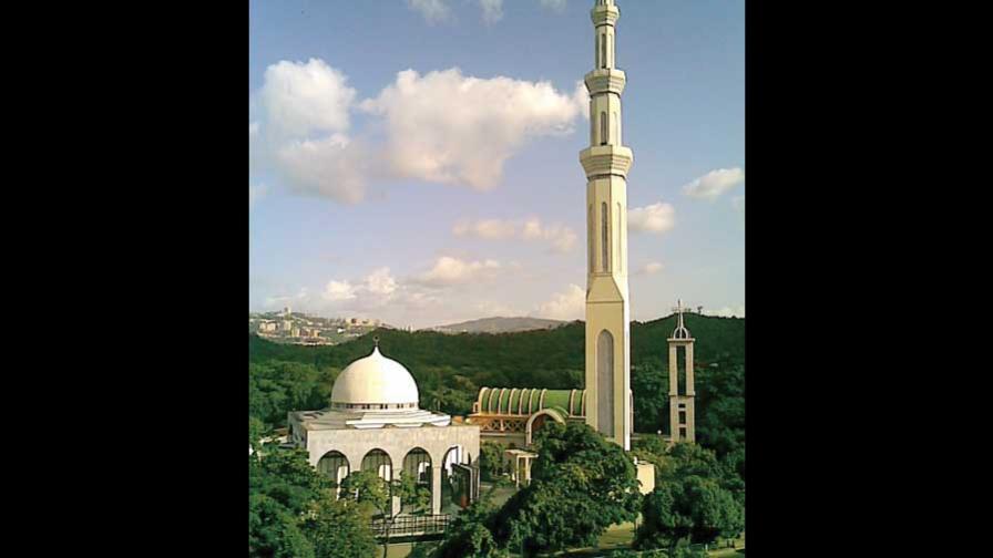 Denuncian robo en la principal mezquita Caracas