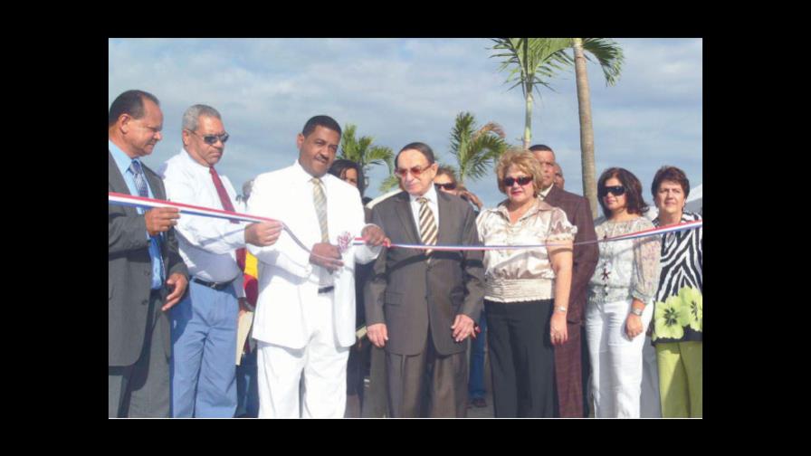 Parque Juan Lama Handal en Quisqueya Parque Juan Lama Handal en Quisqueya