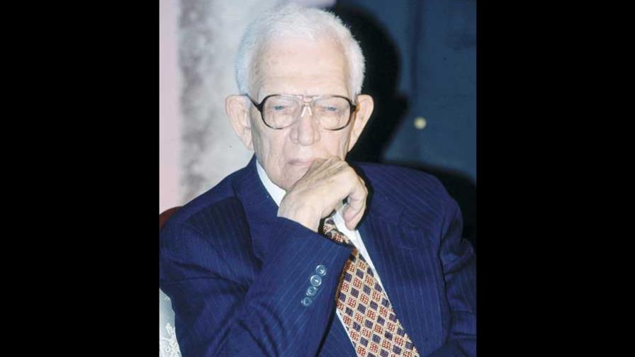 En directo - Al padre del cuento dominicano en su centenario