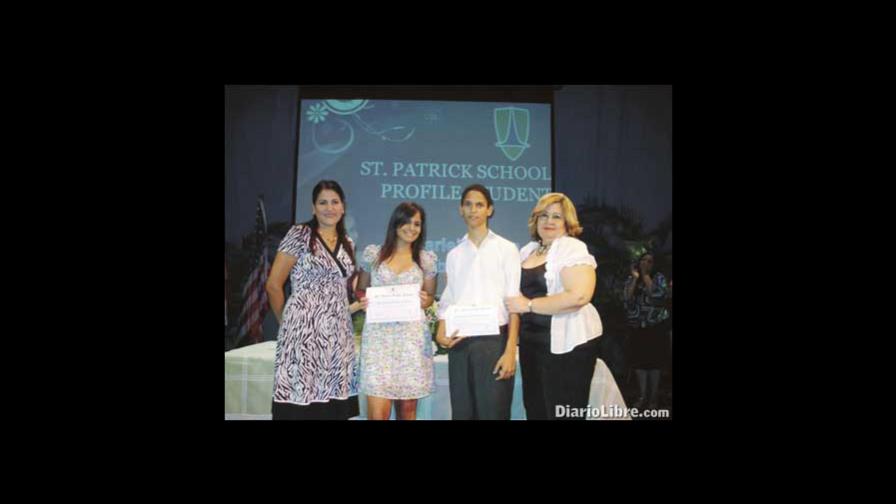 Se reconocen lealtad, integridad y ompromiso