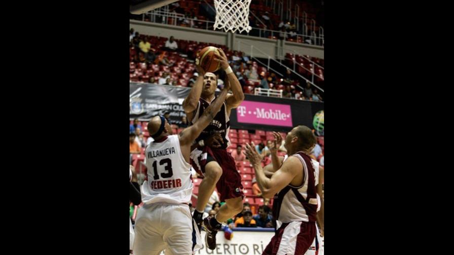 República Dominicana derrota a Venezuela y pasa a cuartos de final