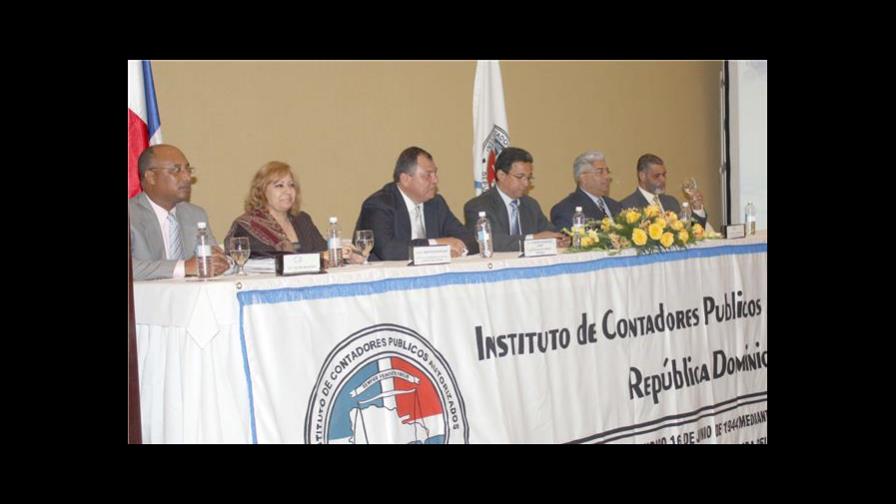 Instituto de contadores y Banco Mundial impulsan agenda para fortalecer la profesión