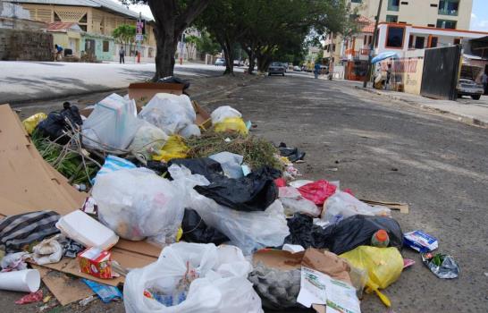 La basura arropa a sectores de Santiago - Diario Libre