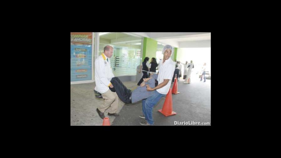 Fuego provoca cierre temporal Casa Cuesta de la 27 de Febrero