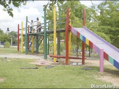 Trece años después, se cumple promesa pendiente de parque vecino