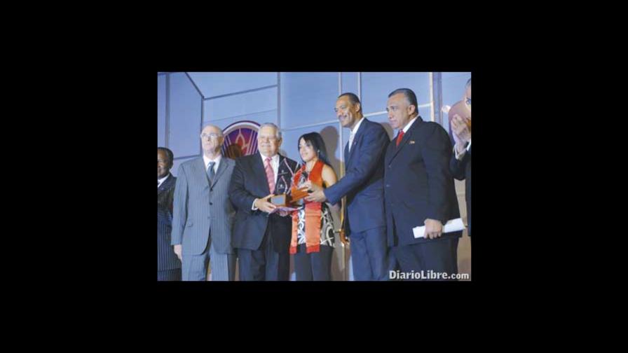 Brenda Castillo, la Atleta del Año 2009 Brenda Castillo, la Atleta del Año 2009