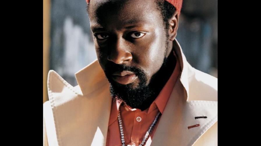 Un centenar de artistas comienzan grabación de We Are the World por Haití Un centenar de artistas comienzan grabación de We Are the World por Haití